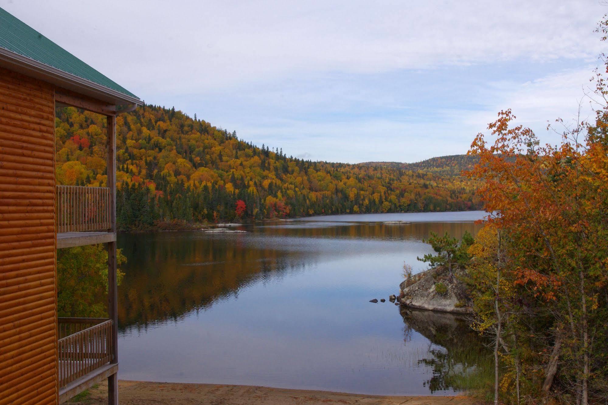 Auberge La Taniere Tadoussac Exterior foto